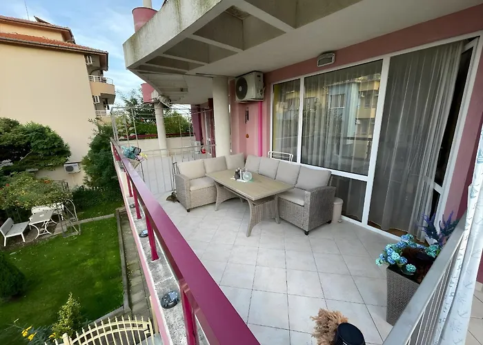 Apartment Elegant Near - Terrace & Parking Nesebar